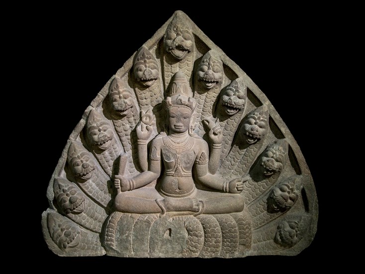 Vishnu - Nguồn Bảo Tàng Điêu Khắc Chăm