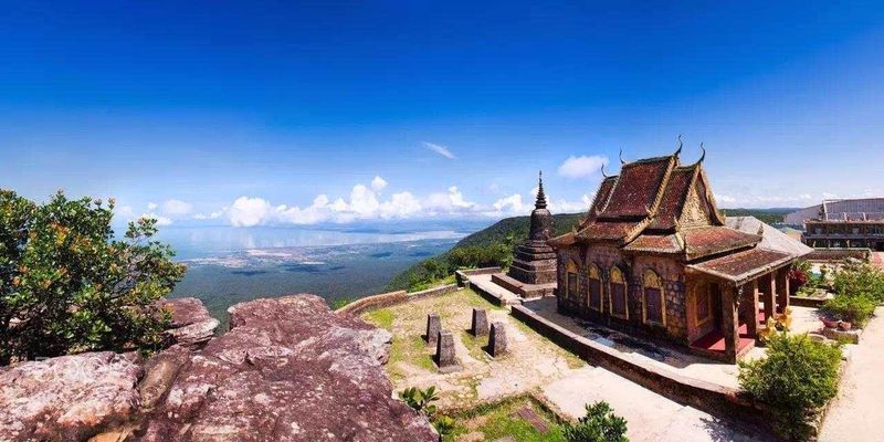 Hồ Chí Minh Bokor Kohrong Phnom Penh 4 Ngày 3 Đêm