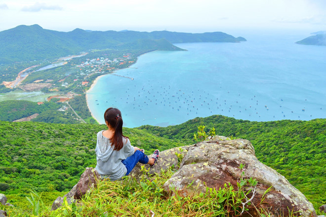 Đã bao giờ bạn nghe đến cái tên đỉnh “Kim Tự Tháp” tại Côn Đảo chưa?